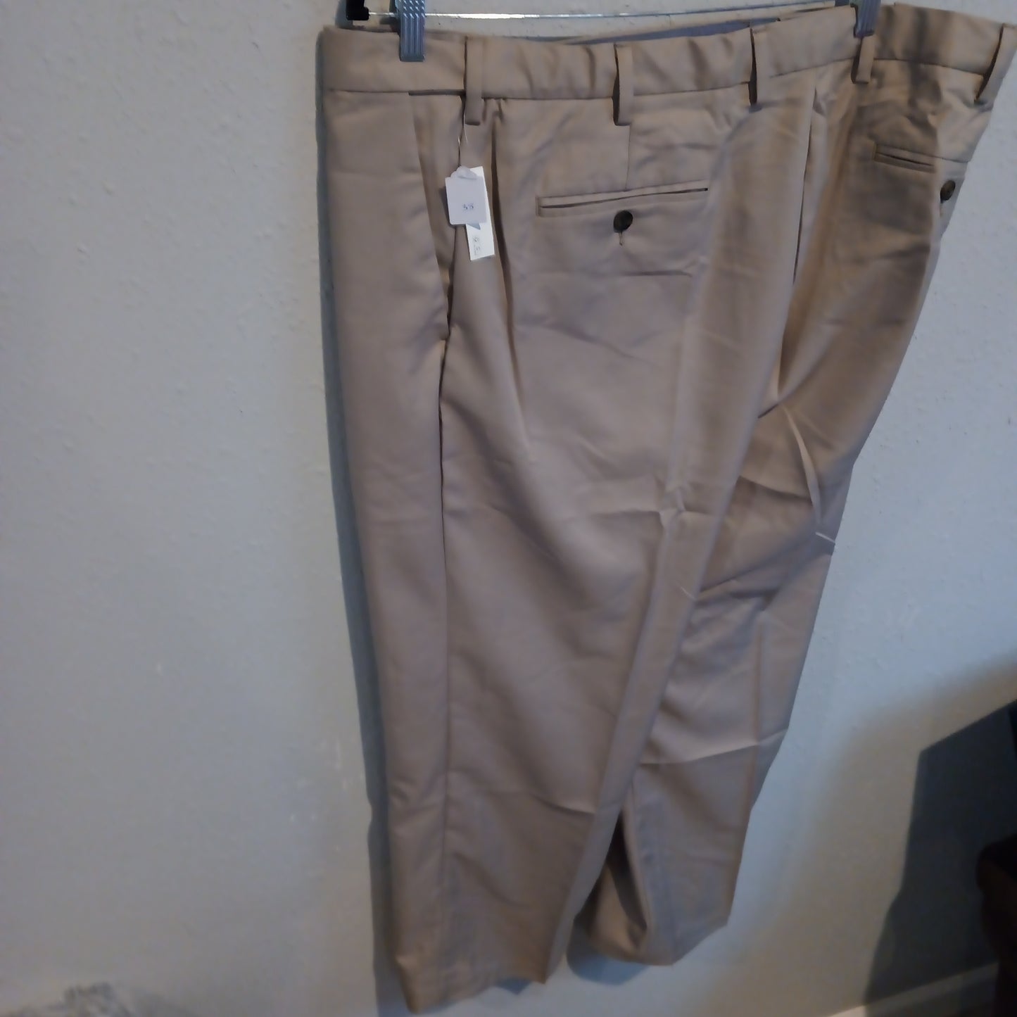 Amazon Essentials Khaki Dress Pants