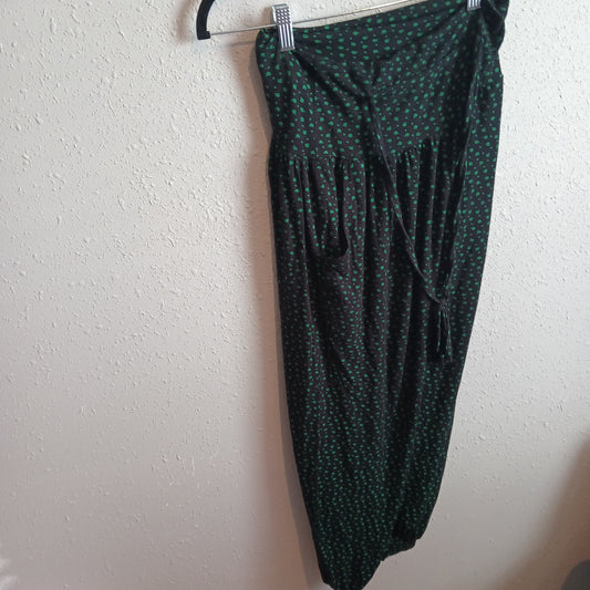 Kob Black and Green Pants - Gently Used