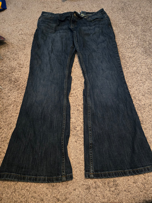 Canyon River Blues Modern Fit Boot Cut - Gently Used